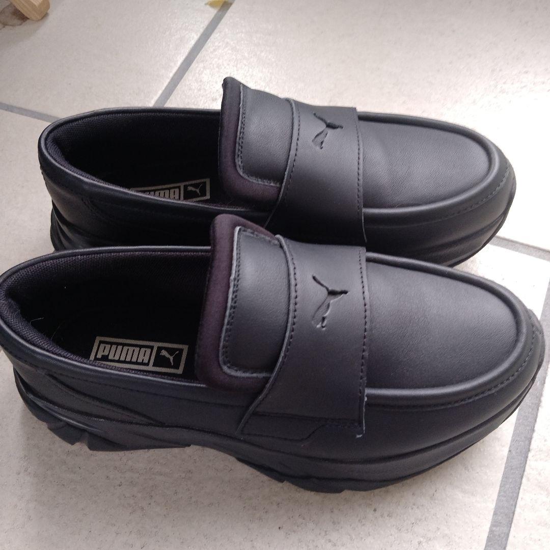 PUMA ブラック ローファー