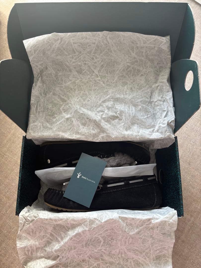 W7サイズ／EMU Amity Cuff モカシン　ブラック