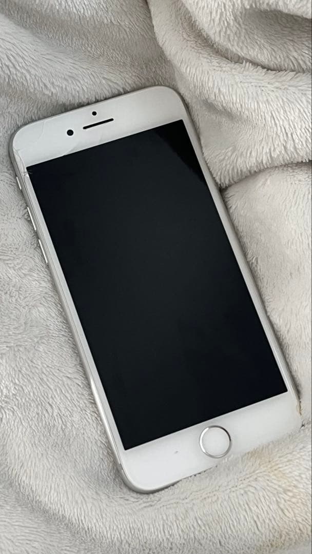 iPhone8 256G ホワイト SiMフリー