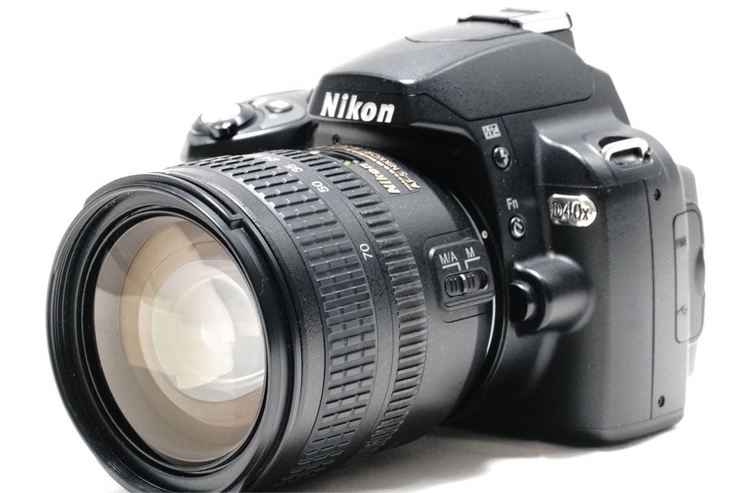 コンパクトで高画質 届いてすぐ使える Nikon D40X スマホ転送