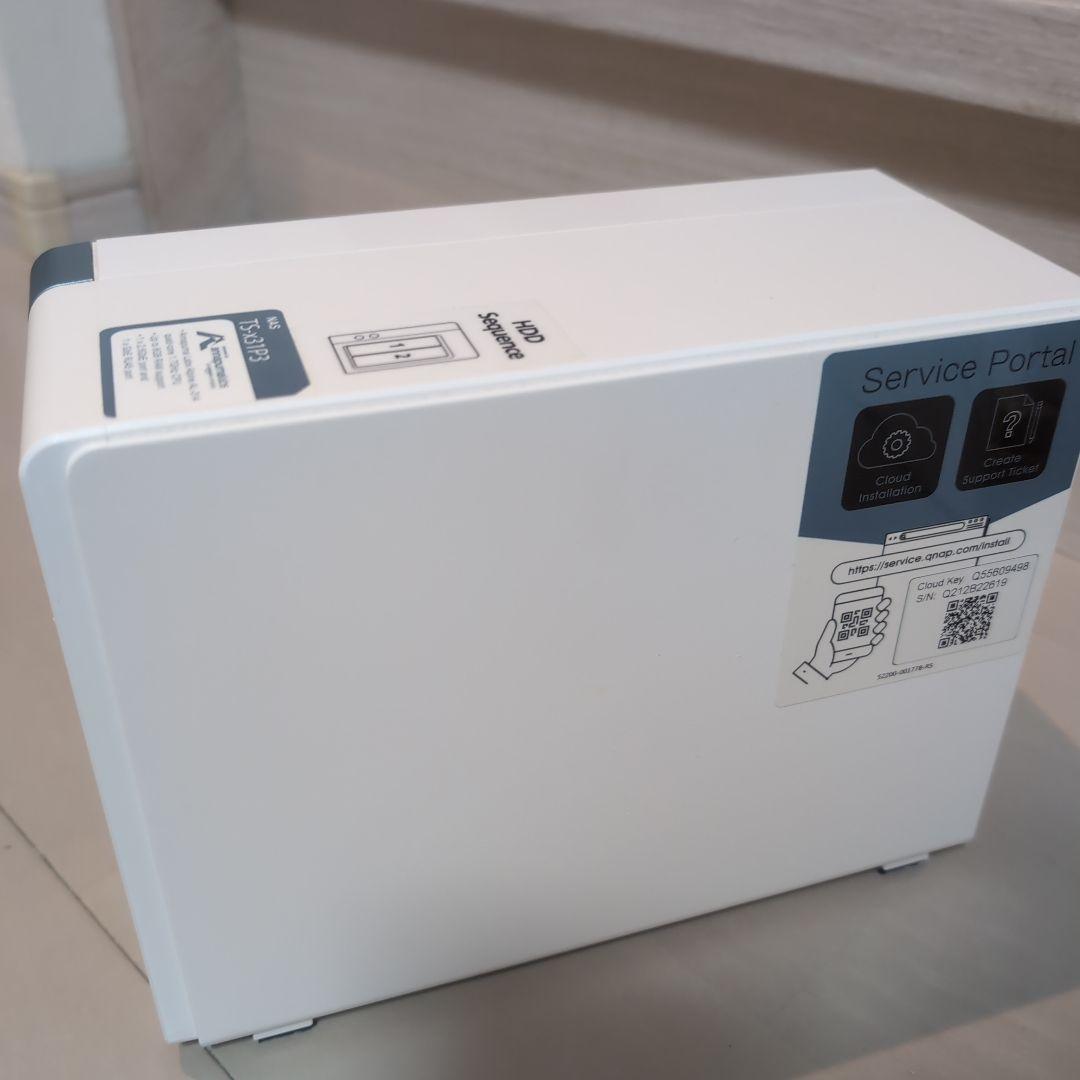 QNAP NAS 2ベイ USB 3.0