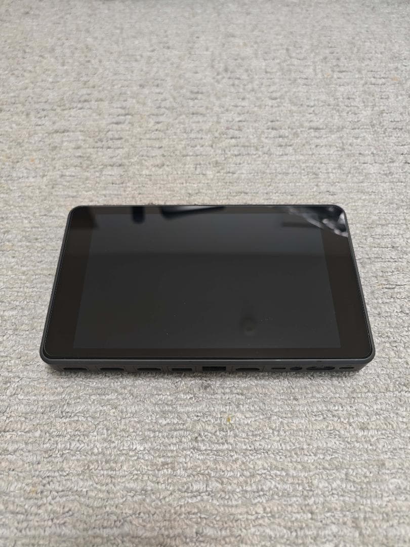 YoloBox Proライブストリーミングデバイス