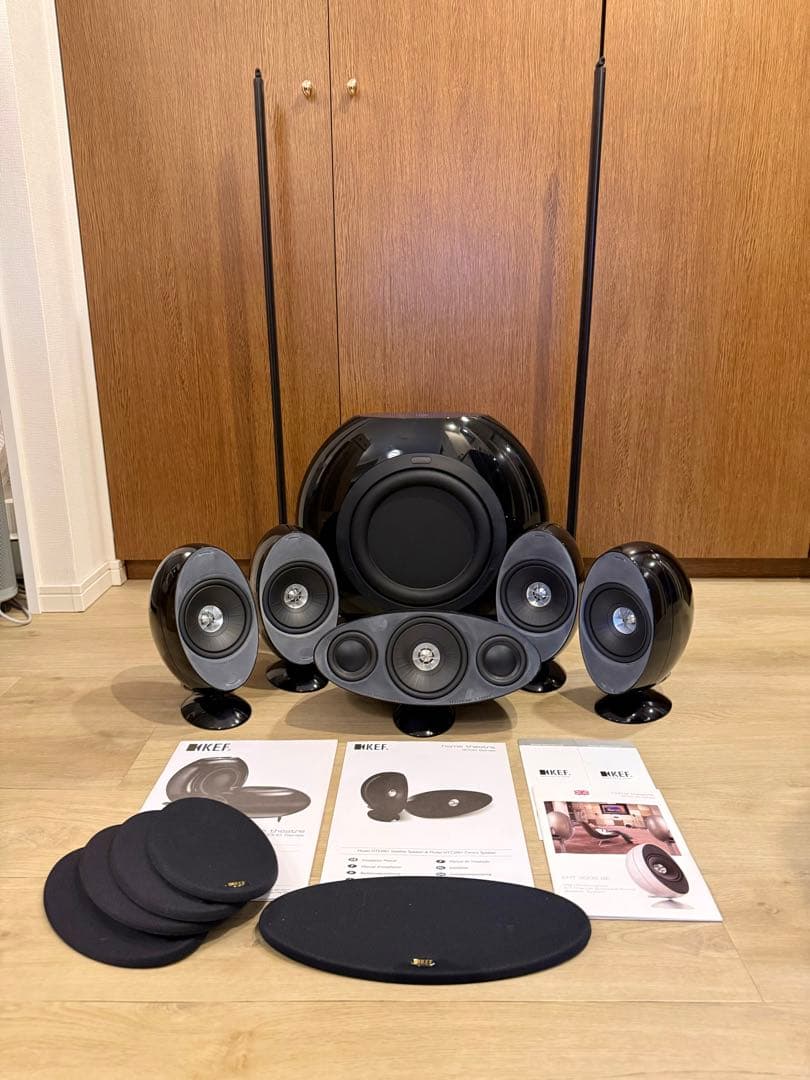KEF 5.1 ホームシアター スピーカー システム (グロス ブラック)
