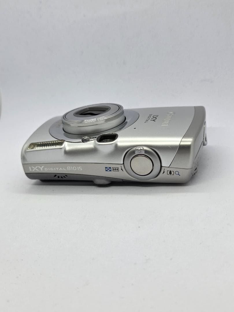 【ジャンク】キャノン Canon IXY 810 IS コンパクトデジタルカメラ