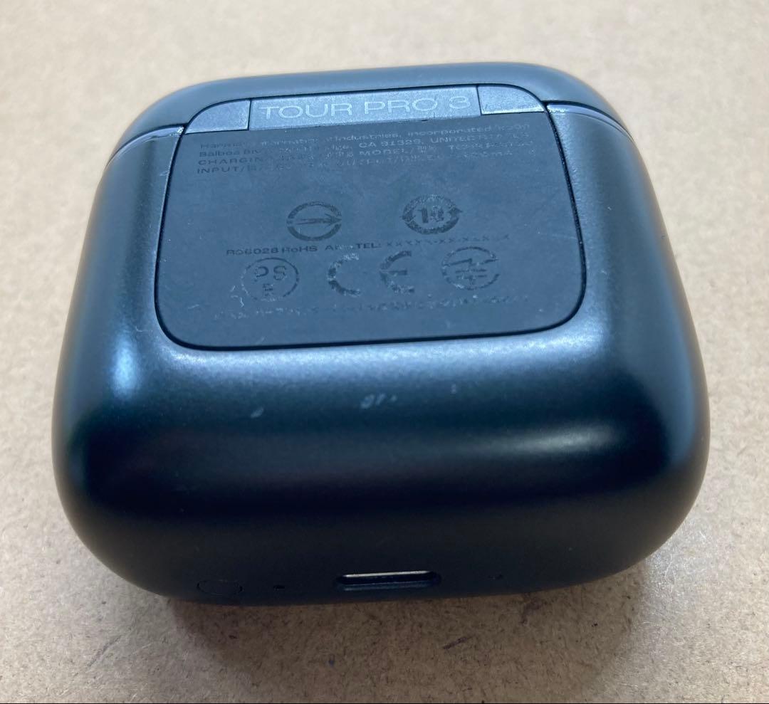 JBL TOUR PRO 3【ブラック・充電ケース】