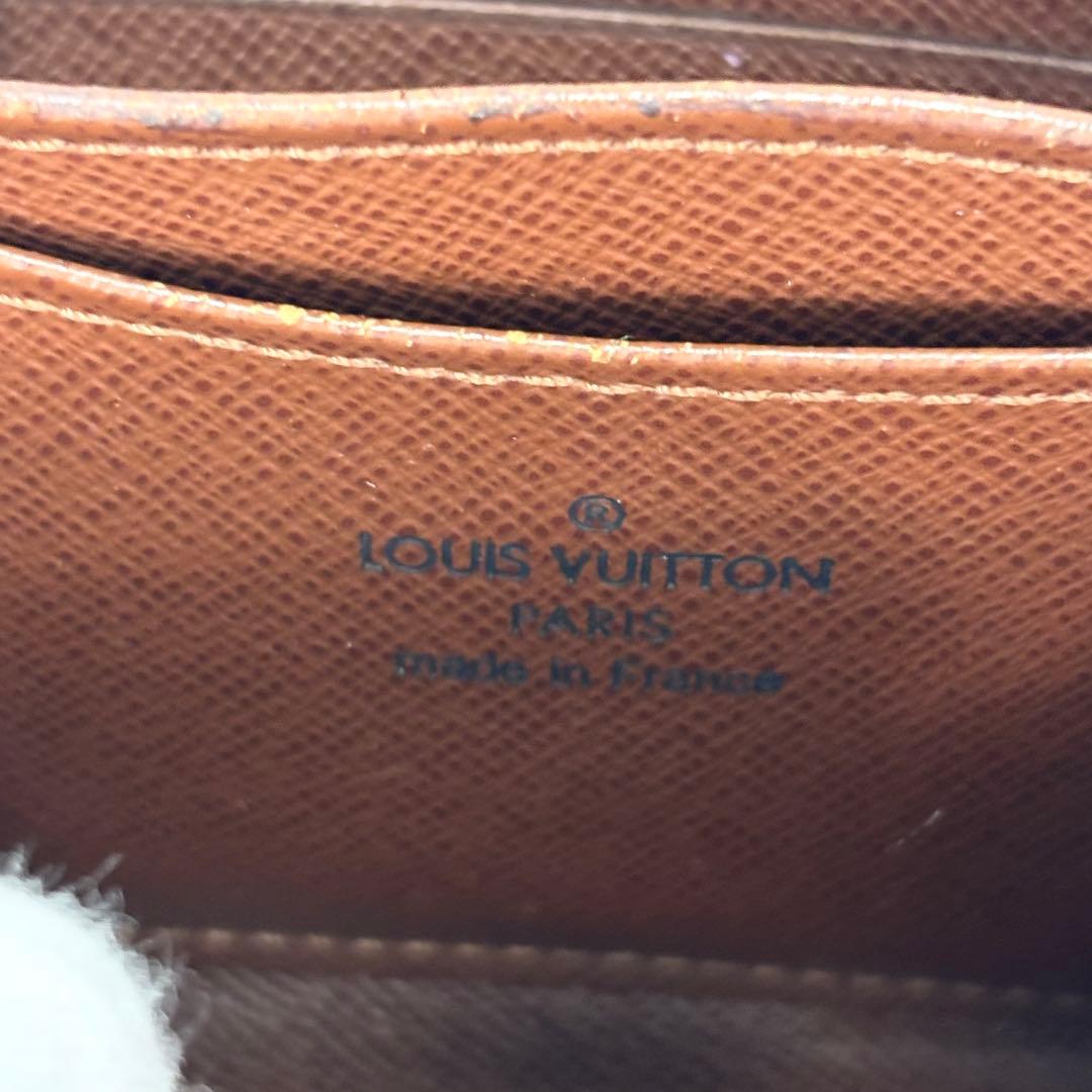 ルイヴィトン モノグラム ケース ジッピーパース