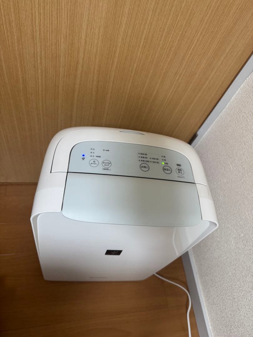 SHARP シャープ　除湿機　CV-L71-W 2021年製　衣類乾燥除湿機