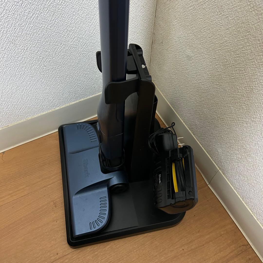 シャーク CH966JBJ ブルー 充電式サイクロンスティッククリーナー