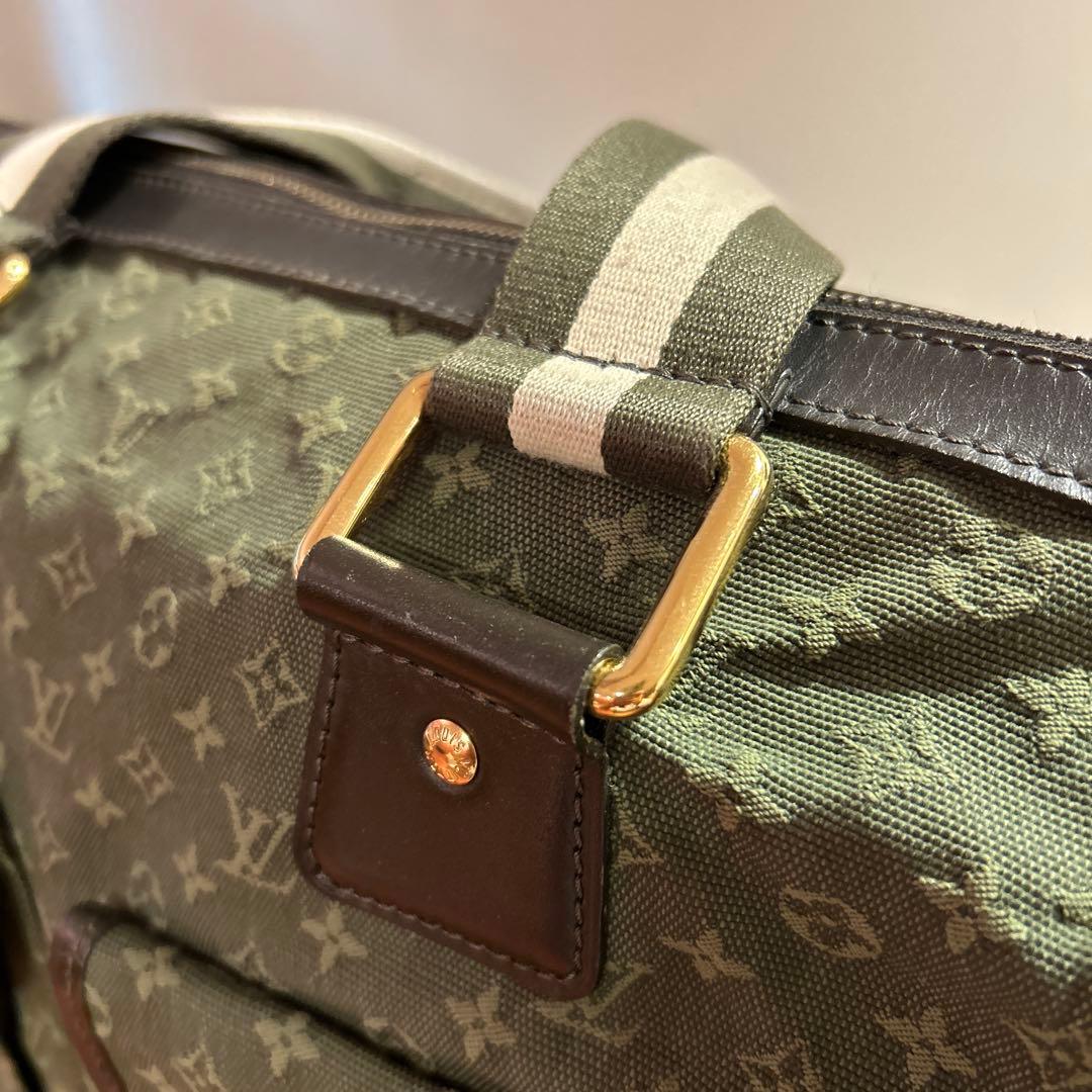 にかく！！Louis Vuitton ビジネスバッグ オリーブグリーン