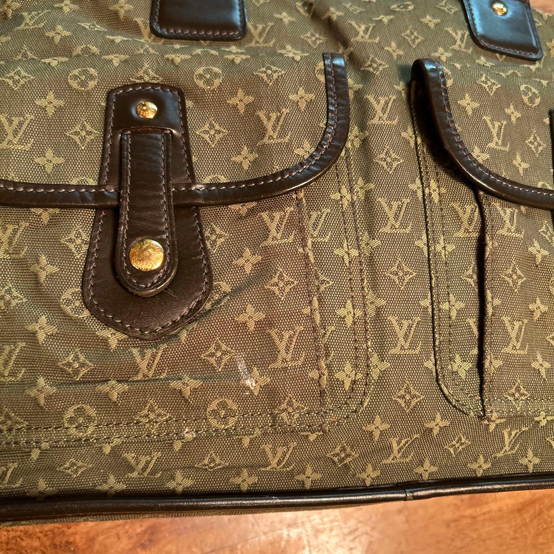 にかく！！Louis Vuitton ビジネスバッグ オリーブグリーン