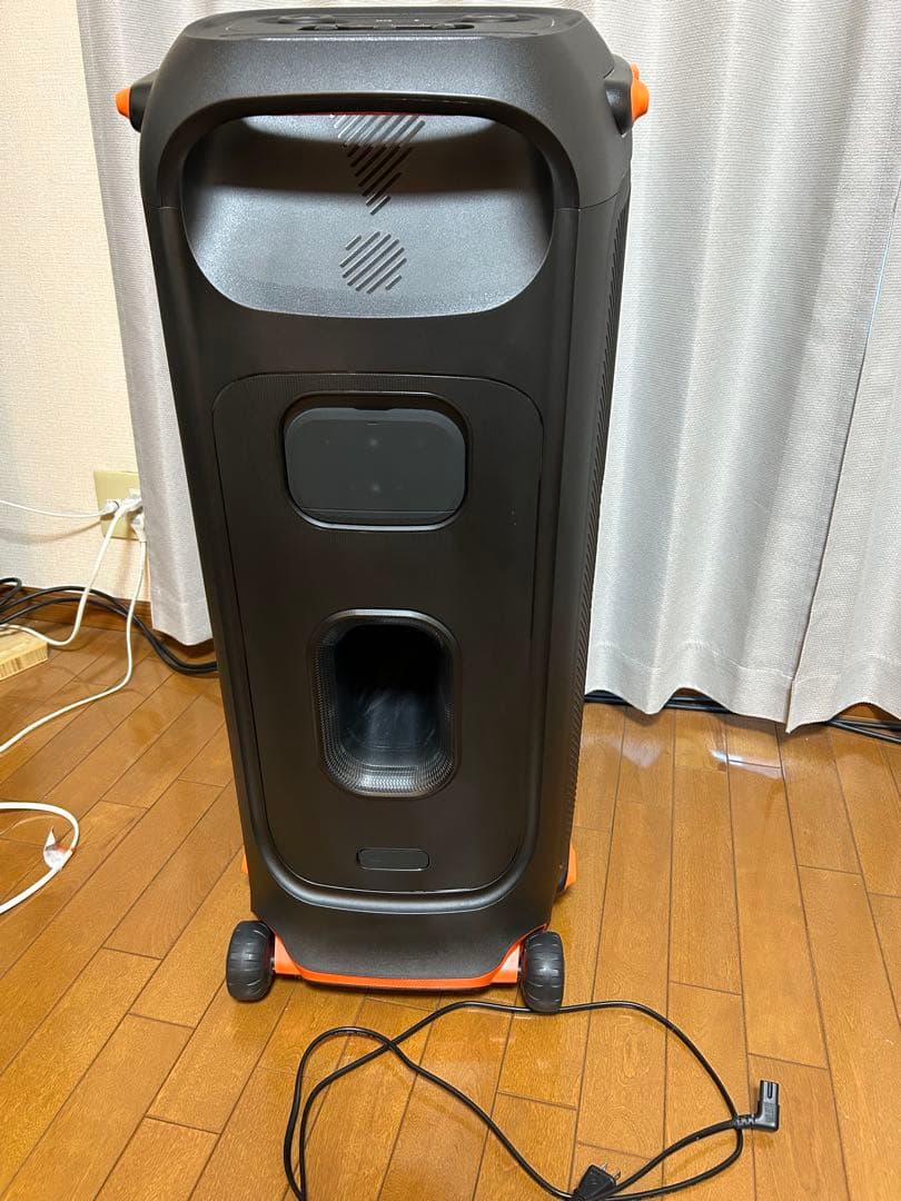 JBL PartyBox 710ワイヤレススピーカー