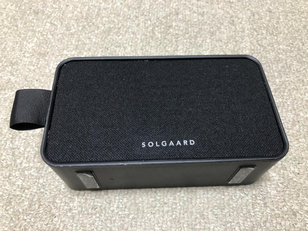 次世代型ハイテクシェルフ「Base」高速ワイヤレス充電　スピーカーセット