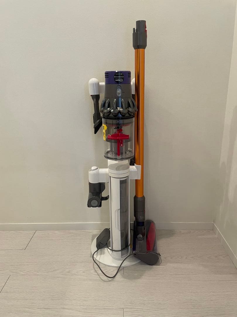K*父様 Dyson SV12 充電式コードレスクリーナー