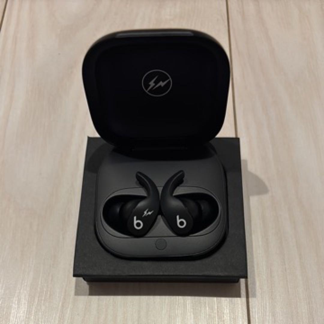 Beats by Dre × FRAGMENT Beats Fit Pro