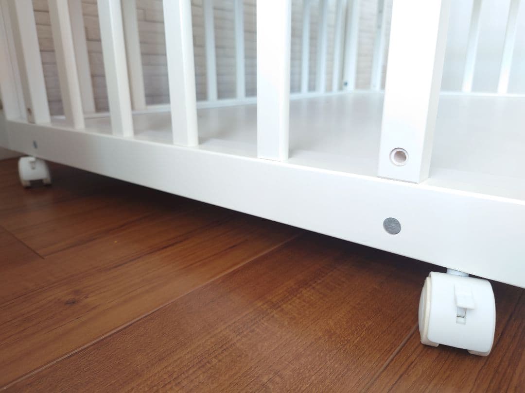 ヤマサキ　ベビーベッド　ツーオープンベッド