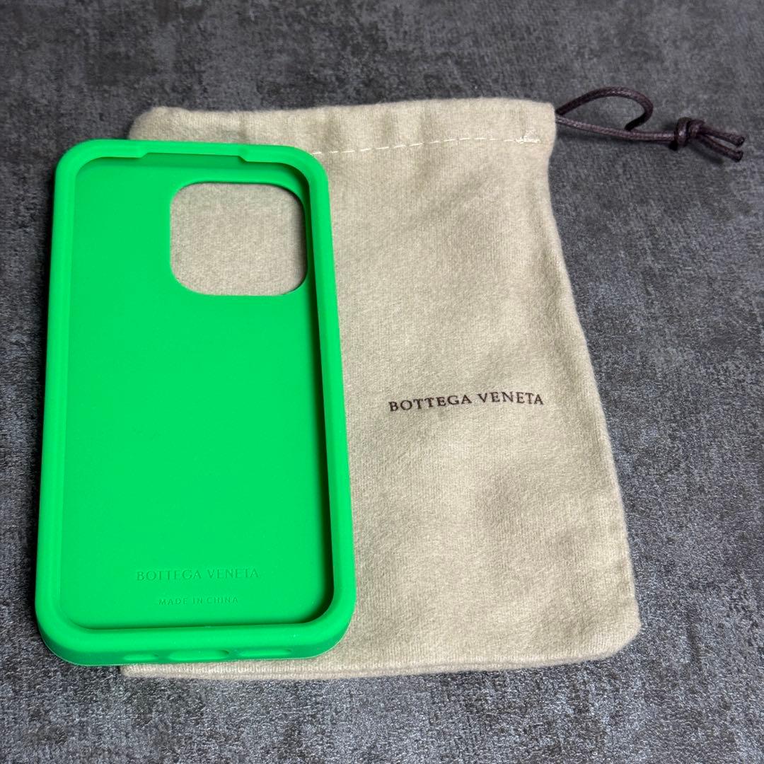 iPhone14 pro ケース Bottega パラキート グリーン 緑
