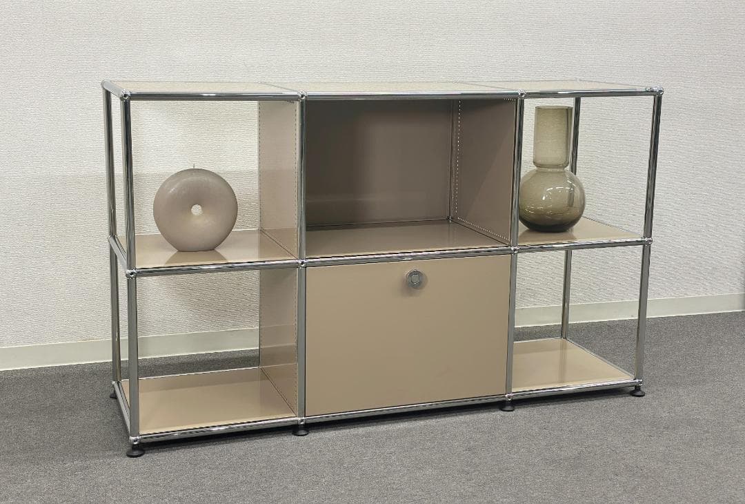 正規品ほぼ未使用品■USMハラー■キャビネットシェルフ　3列2段　ベージュ　鍵無
