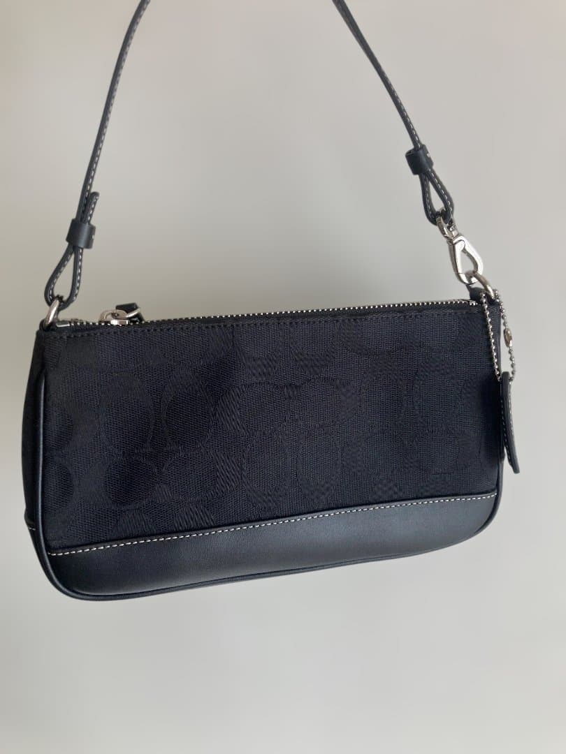 専用　コーチ　シグネチャー　アクセサリーポーチ　6094