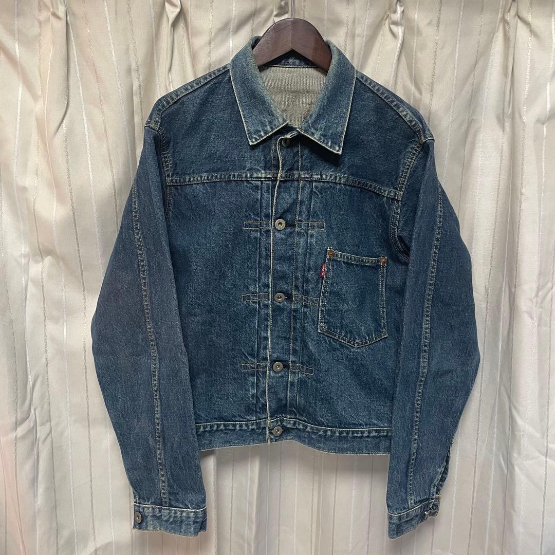 ひ*ー様 リーバイス　71506XX 日本製38 1stモデル　復刻　Gジャン