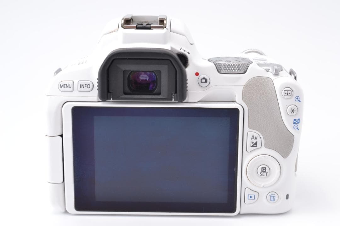 ■美品　S数8,337回■ キャノン　Canon Kiss X9 レンズキット