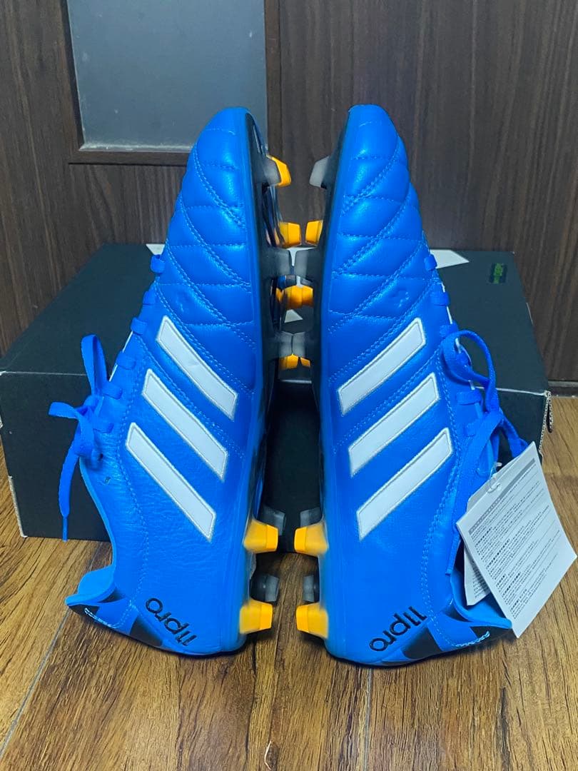 adidas 11 Pro FGトニクロース