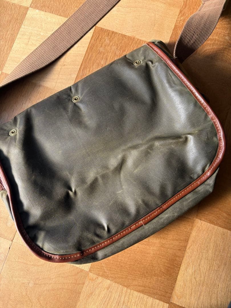 baraour バブアー ショルダーバッグオイルド 釣り メッセンジャーバック