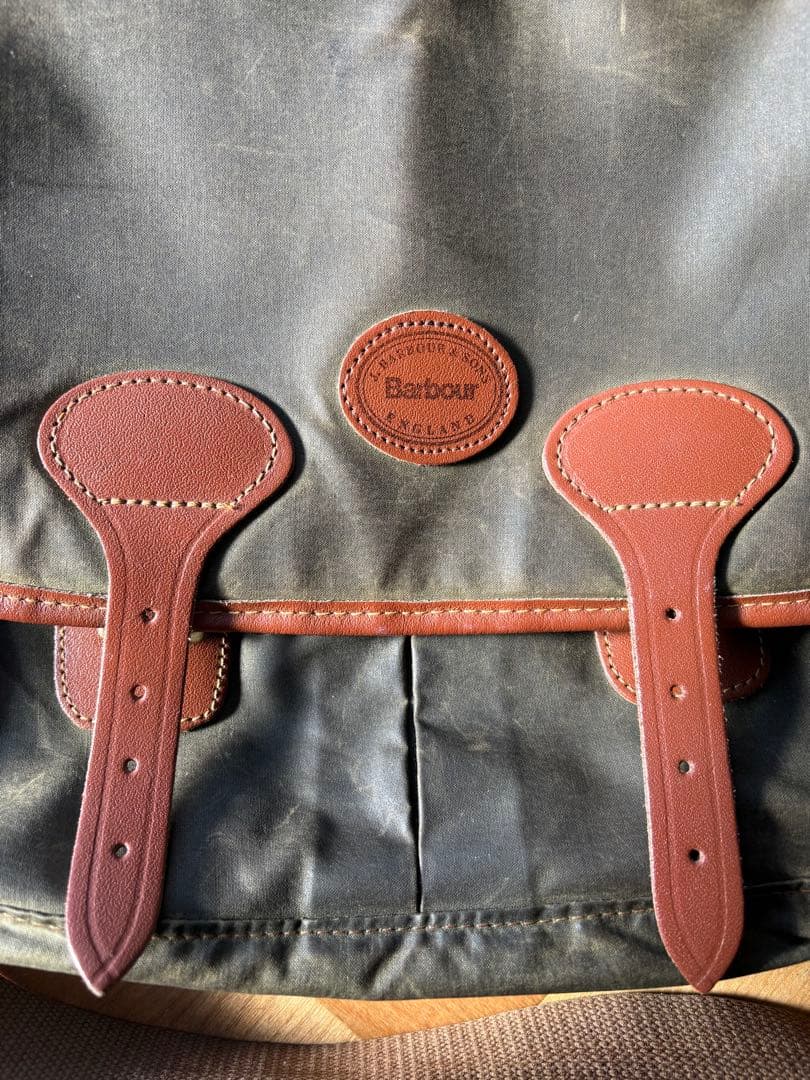 baraour バブアー ショルダーバッグオイルド 釣り メッセンジャーバック