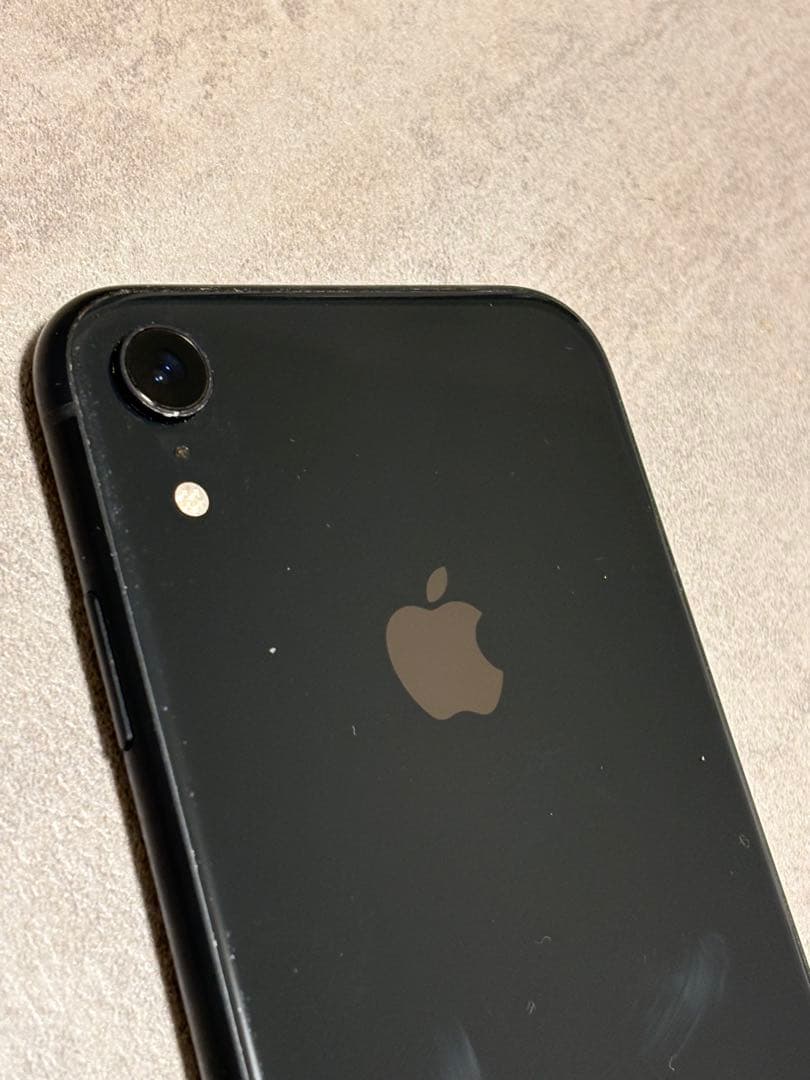 中古 Apple iPhone XR ブラック シャッター音無し