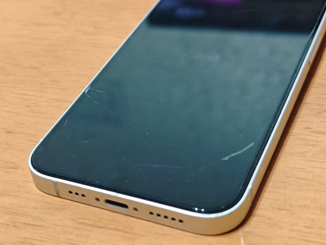 スマートフォン本体 iPhone 14 256gb bt89