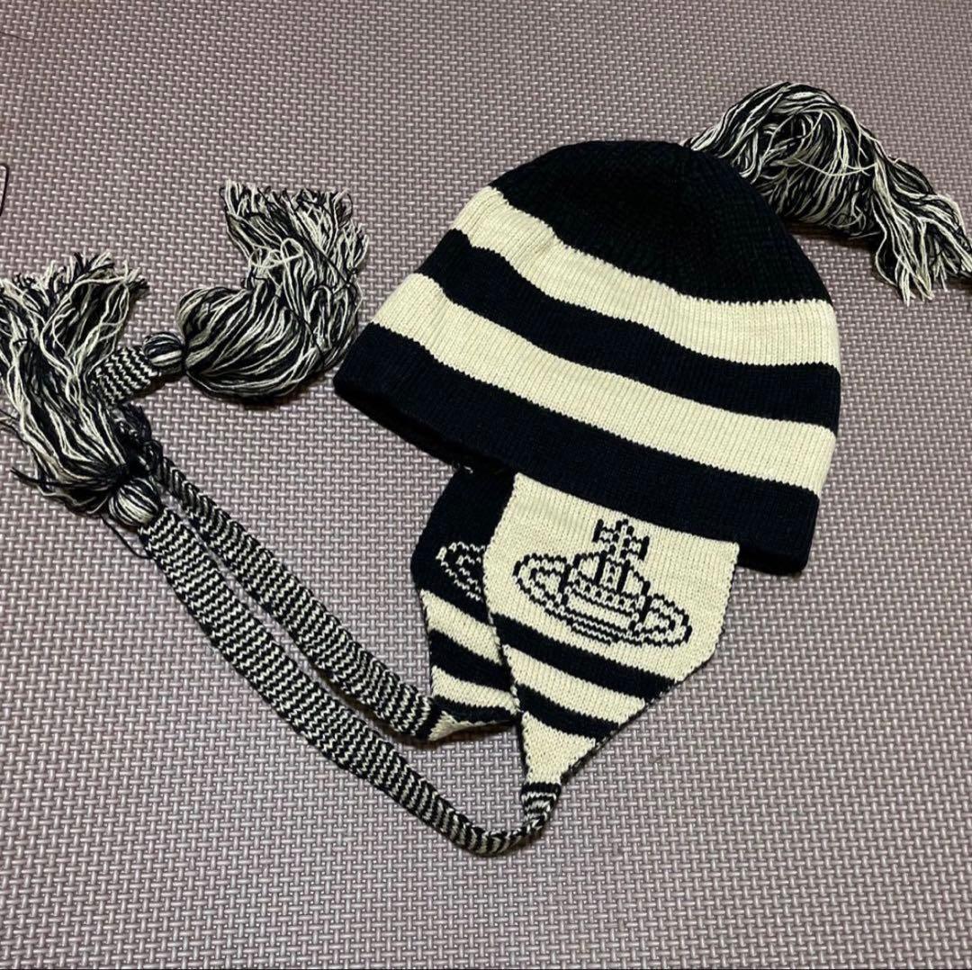 viviennewestwood 耳あて付きストライプニット帽
