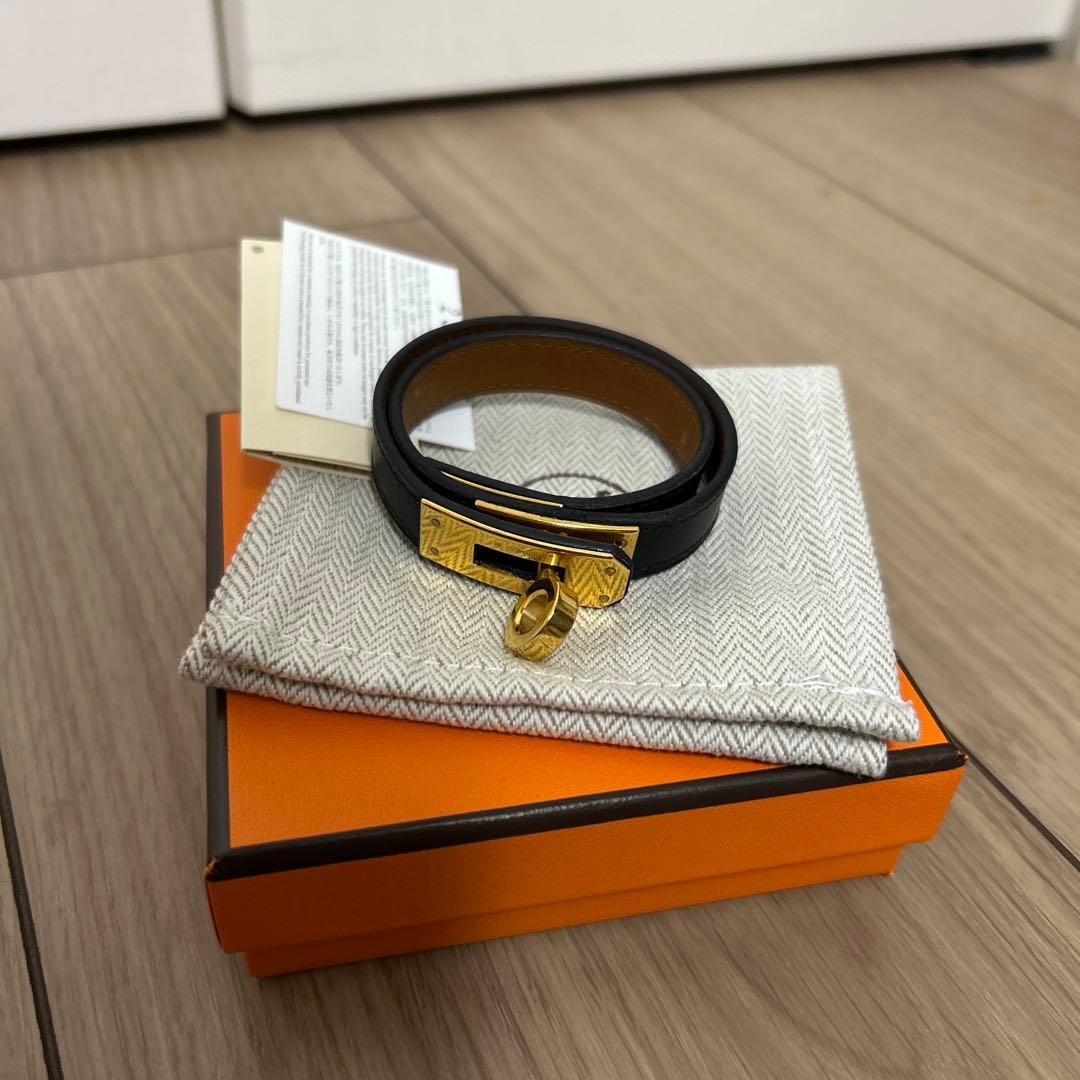 エルメス　レザーブレスレット 《ケリー》 ドゥブルトゥール