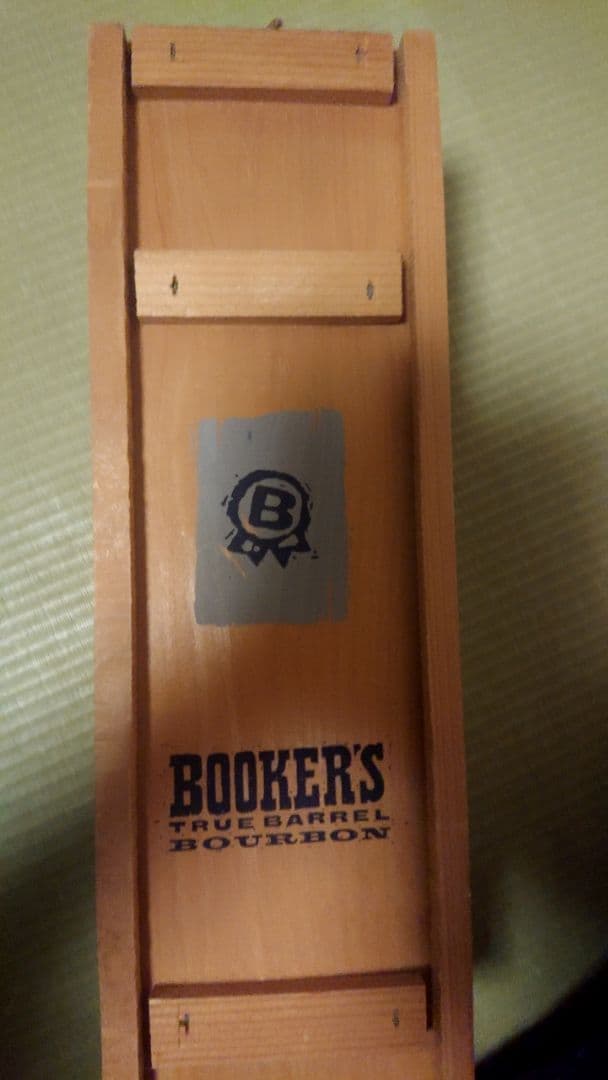 ブッカーズ 　古酒　バーボン