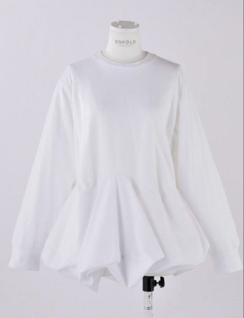 24AW美品 ENFOLD モダン天竺 スクエアペプラム ロンT エンフォルド