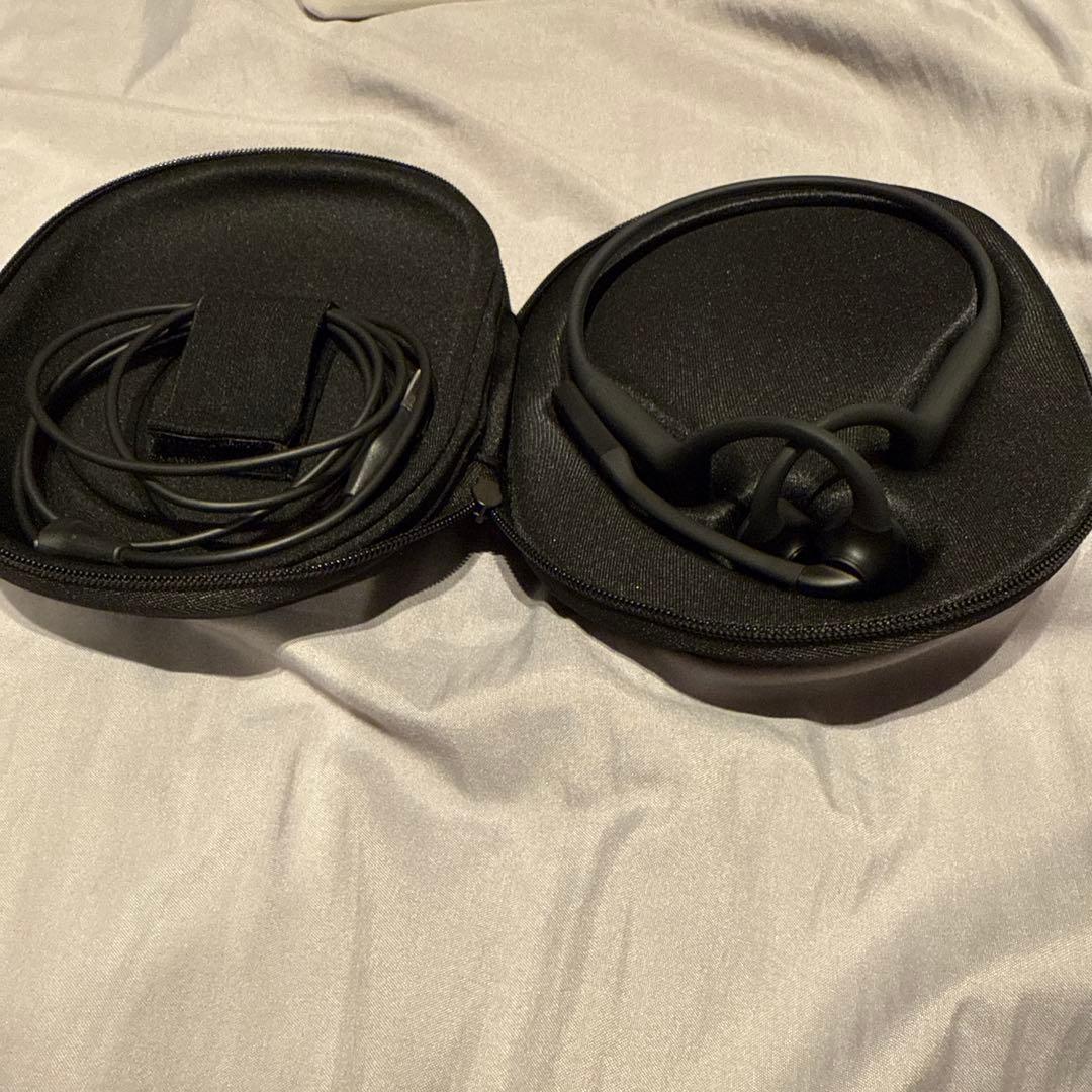 opencomm 2 骨伝導イヤホン ブラック 充電ケーブル付