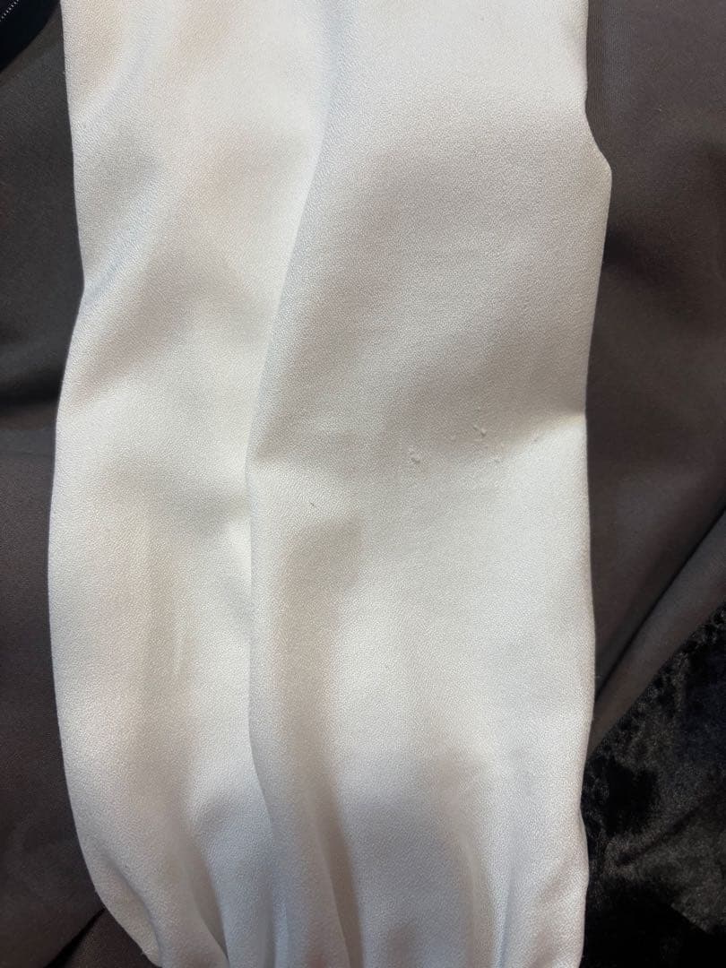 LIZLISA ジュエリー柄ワンピース ネイビーです。