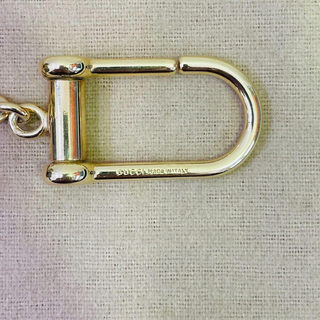 Gucci GGロゴ イヤホンケース