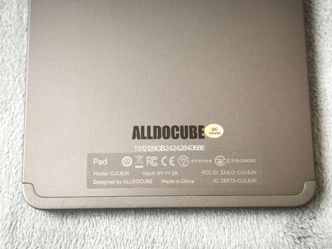 ALLDOCUBE iPlay60 mini Pro 8.4インチタブレット