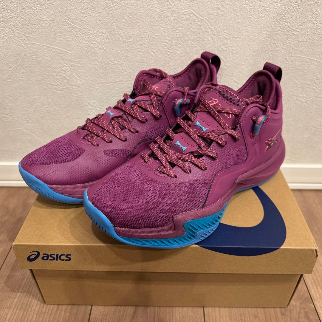 asics nova surge low 2 ノヴァ サージュ　27.5cm