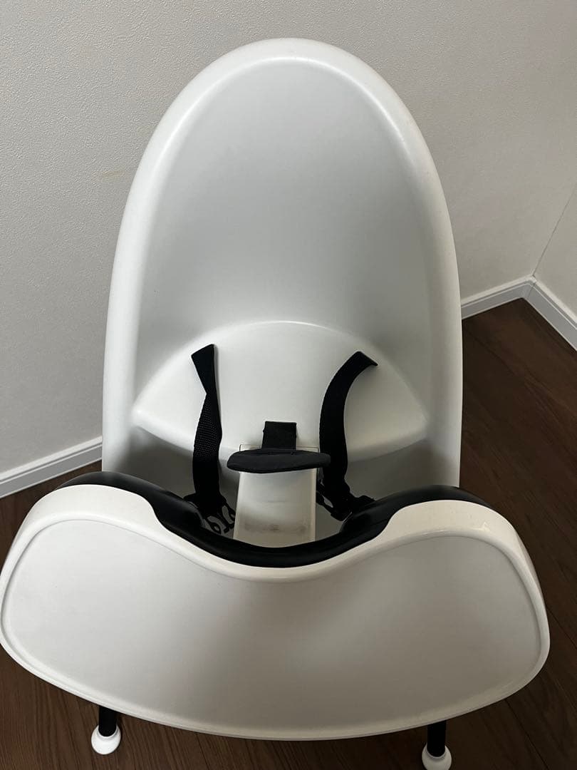 【廃盤品】ベビービョルン　ハイチェア ホワイト　ハーネス付き