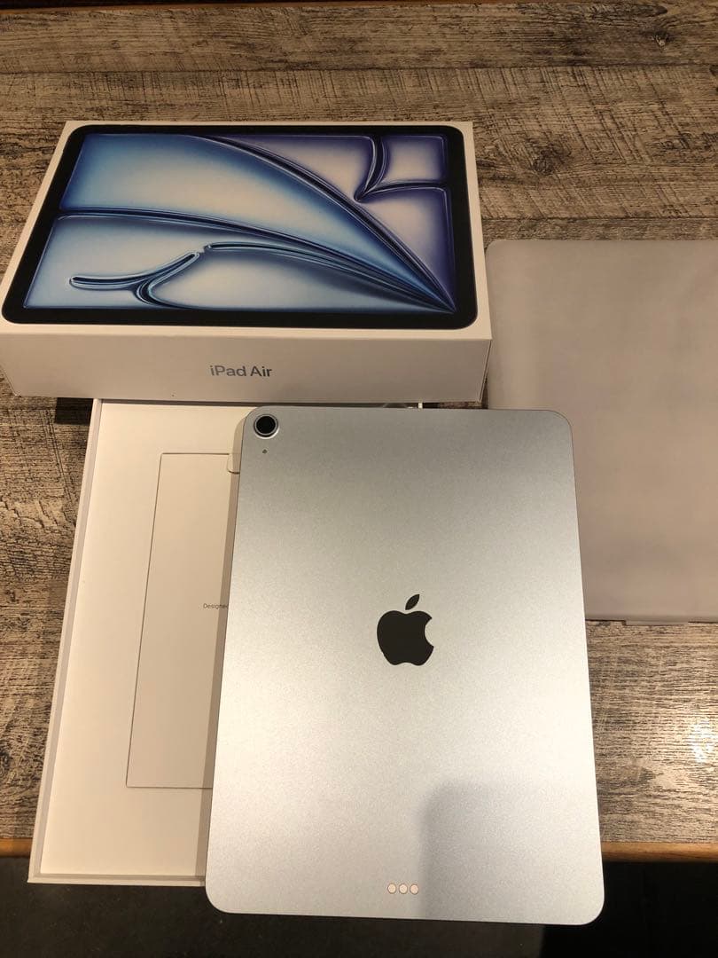 iPad本体 Apple iPad Air 128GB Wi-Fi