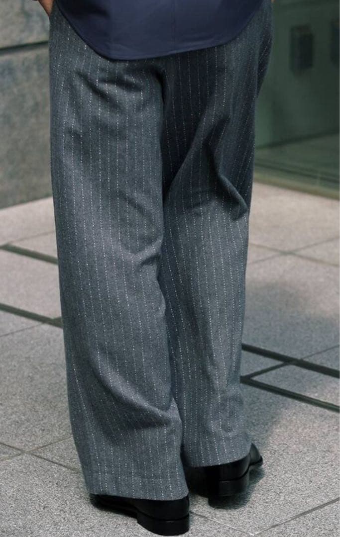 25awEDIFICEm’s braque TUCK WIDE BUGGY