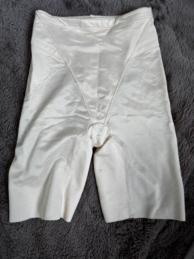 再々お値下げ！four sis&co ブライダルインナーセット D70 70