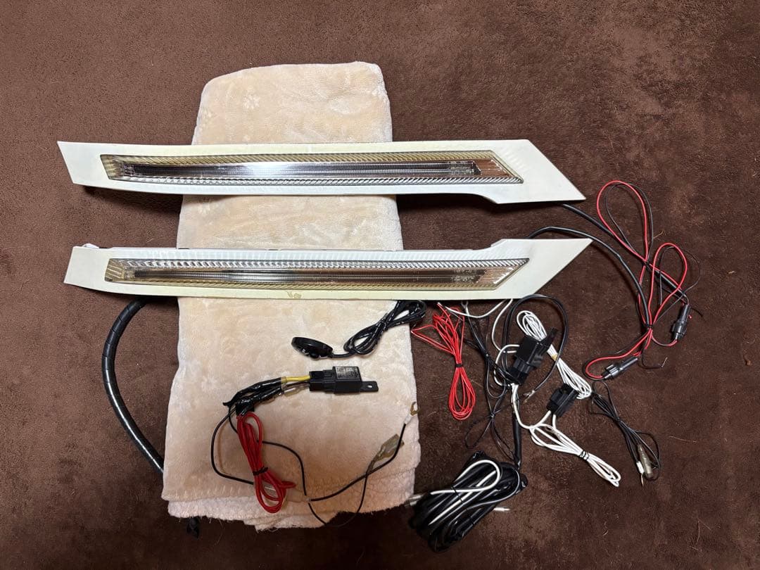 ヴェルファイア 20系前期 クリスタルアイ デイライトガーニッシュV2