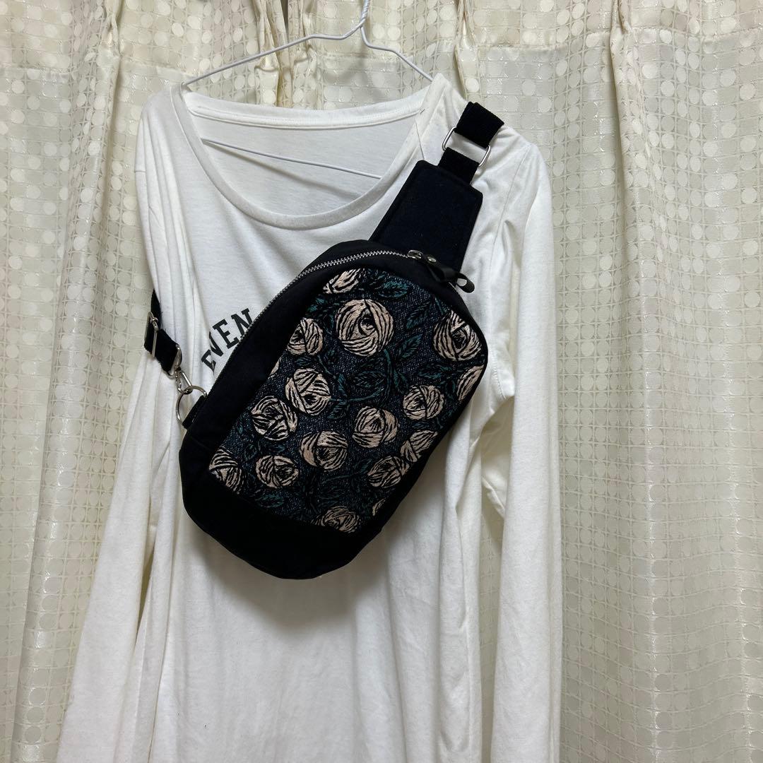 ミナペルホネン　BOXタイプボディバッグ　rosyブルーグリーン　ハンドメイド