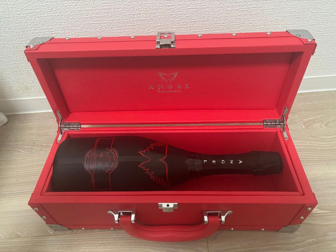 【新品未開封】ANGEL エンジェル　シャンパン(レッド)