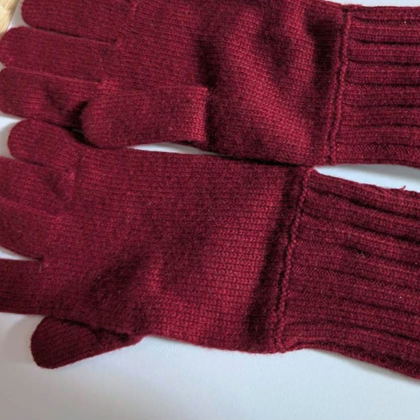 美品 HERMES カシミヤ手袋 赤 ロング丈 全長37.5 手囲い21 d01