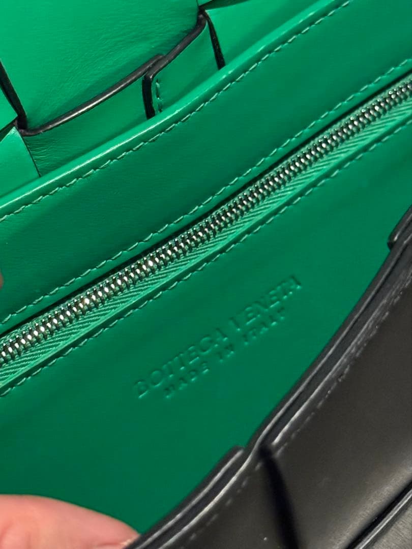 t*r様 ブラック編み込みショルダーバッグ