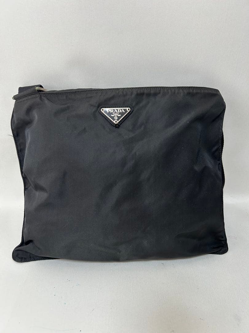 PRADA プラダ メッセンジャー ショルダー　バッグ　ナイロン　黒