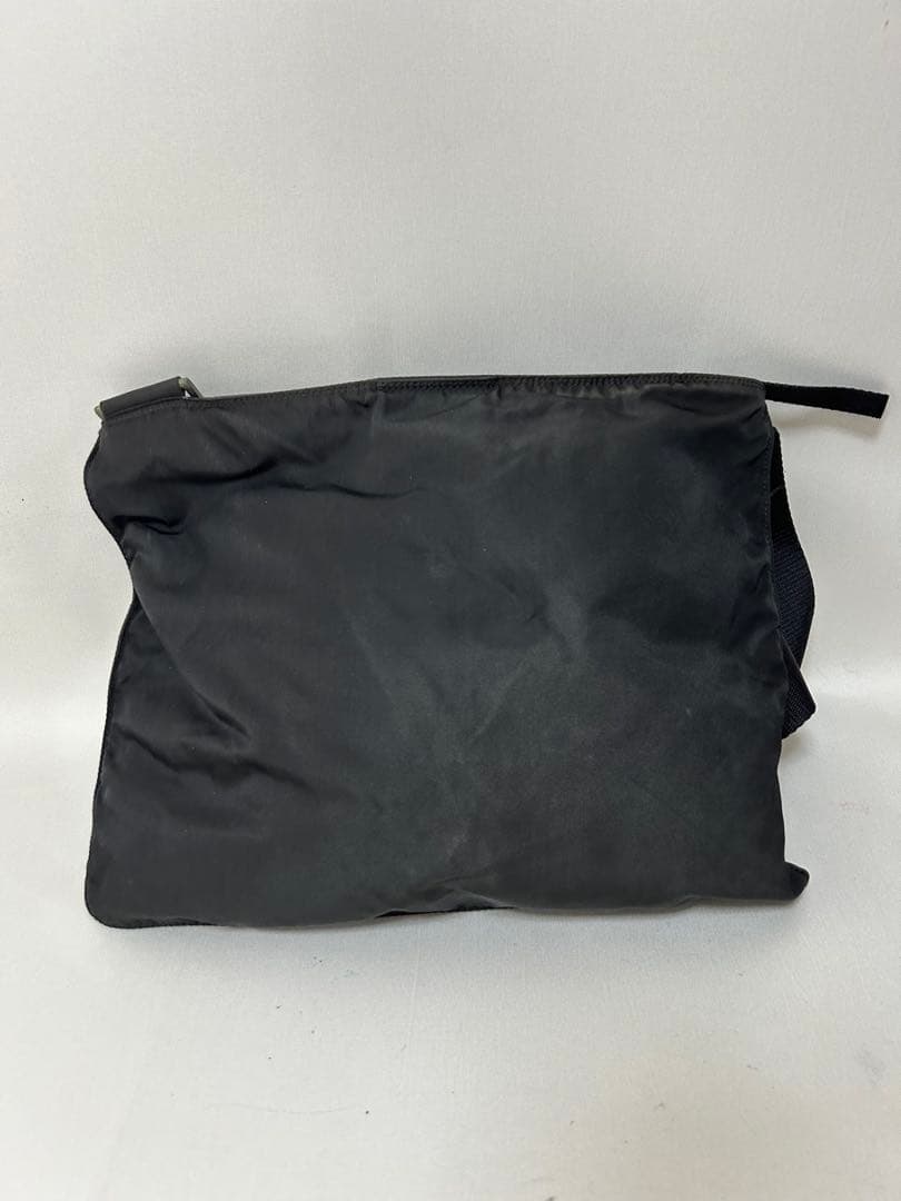 PRADA プラダ メッセンジャー ショルダー　バッグ　ナイロン　黒