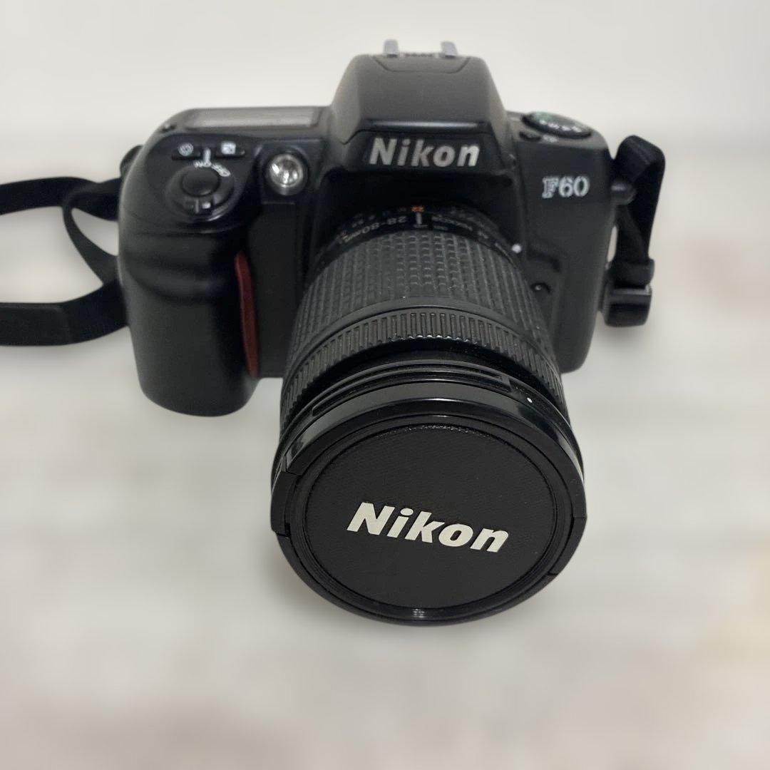 Nikon F60 レンズ付き